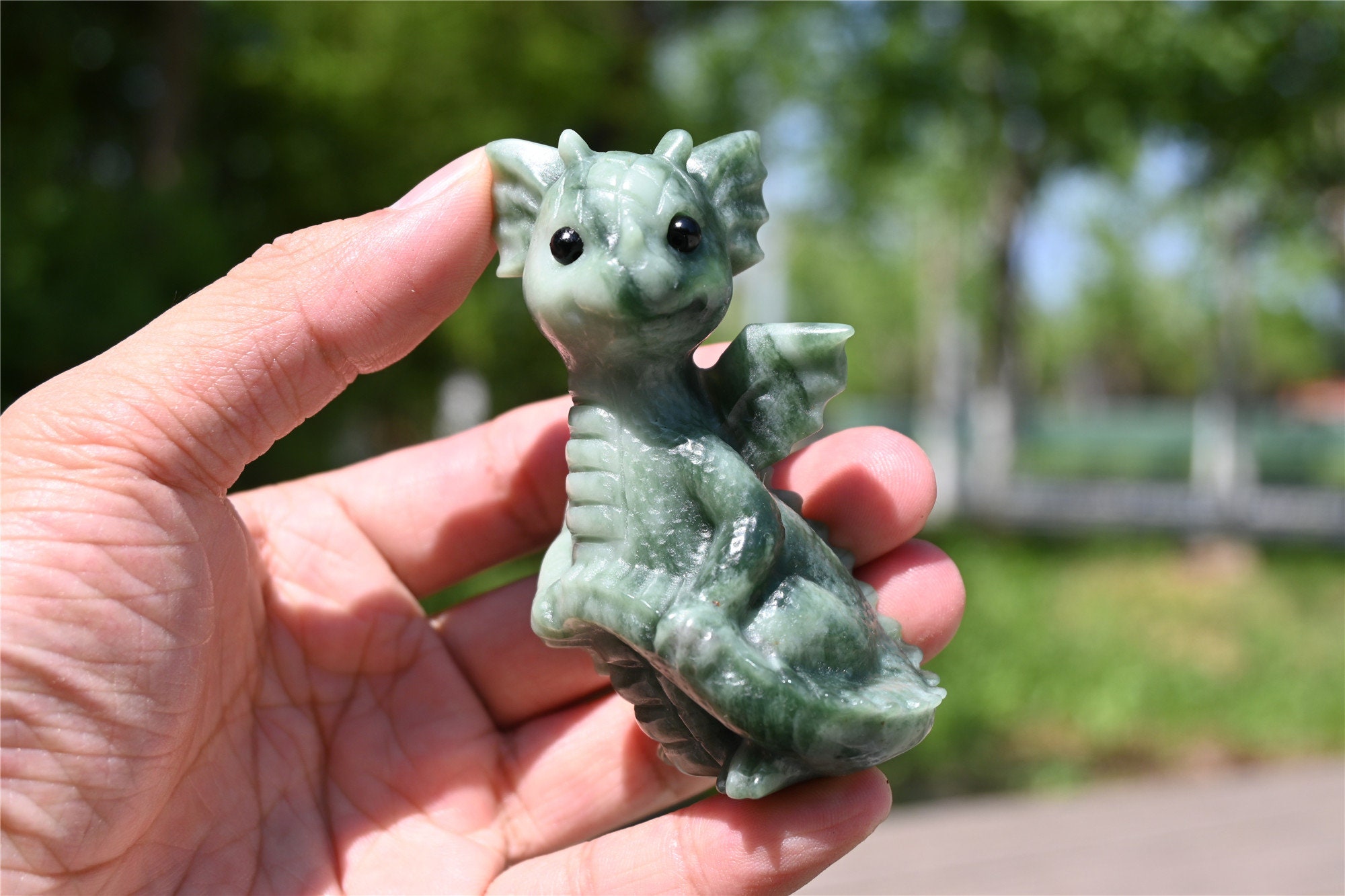 3.2'' 天然ドゥシャン翡翠ドラゴン、クリスタルドラゴン、ドラゴン