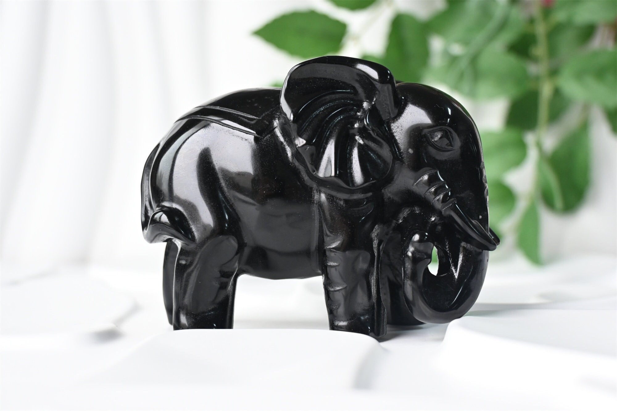 3.9'' 天然彫刻黒曜石象、クリスマスプレゼント、クリスタル象、誕生日