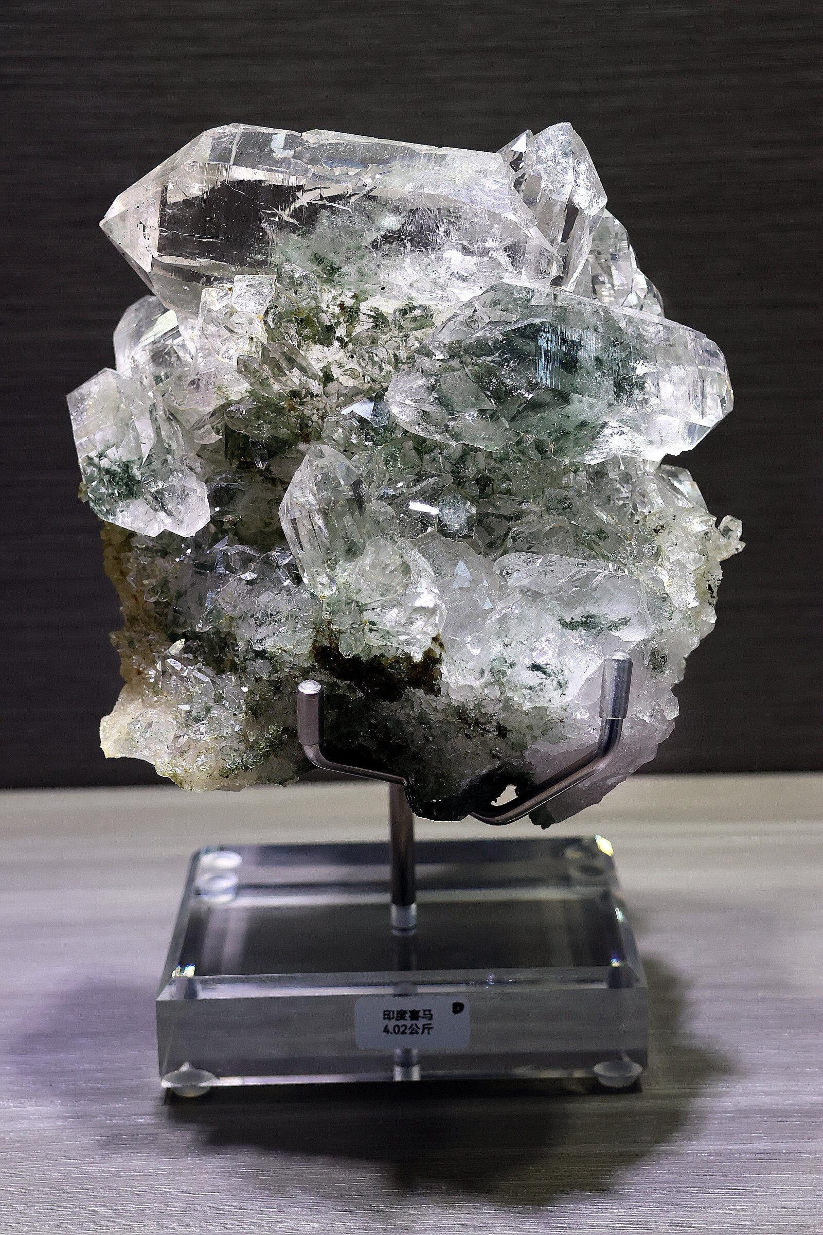 希少！8.84LB 天然ヒマラヤ透明水晶ポイント、自己治癒根、トップ