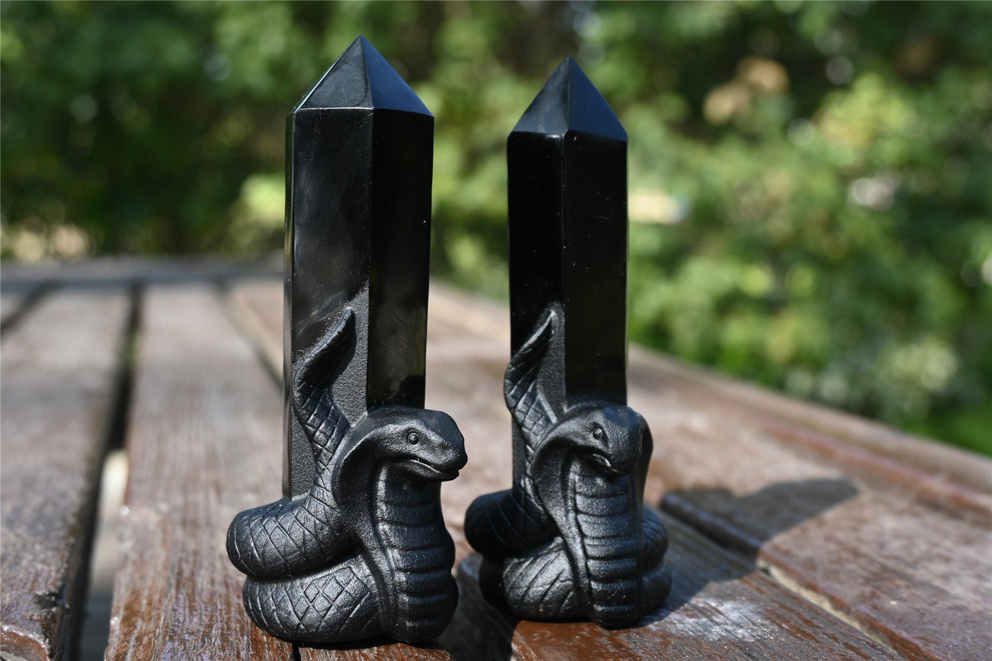 3.8'' 黒曜石の蛇のオベリスク、天然の手彫り黒曜石のオベリスク 3.8'' 黒曜石の蛇のオベリスク、天然の手彫り黒曜石のオベリスク