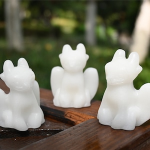 2.4&#39;&#39; Natural White jade Light fiend，Crystal carved，Quartz carved，Crystal dragon，Quartz crystal，Crystal gift，Crystal healing 1PC