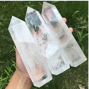 Natural Hand carved Clear quartz obelisk，Father's day gift，quartz crystal，crystal point，crystal energy column，Reiki healing