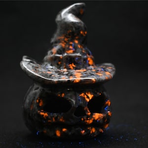 3&#39;&#39; Natural Hand carved Yooperlite skull，Yooperlite pumpkin，crystal skull，quartz crystal，crystal pumpkin Flurescent lamp（USB port）