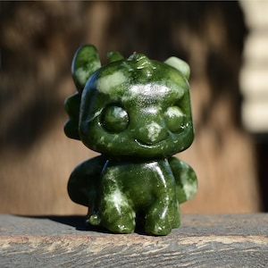 Hand Carved Green Jade Dragon: Crystal Healing Decor (2 inch)