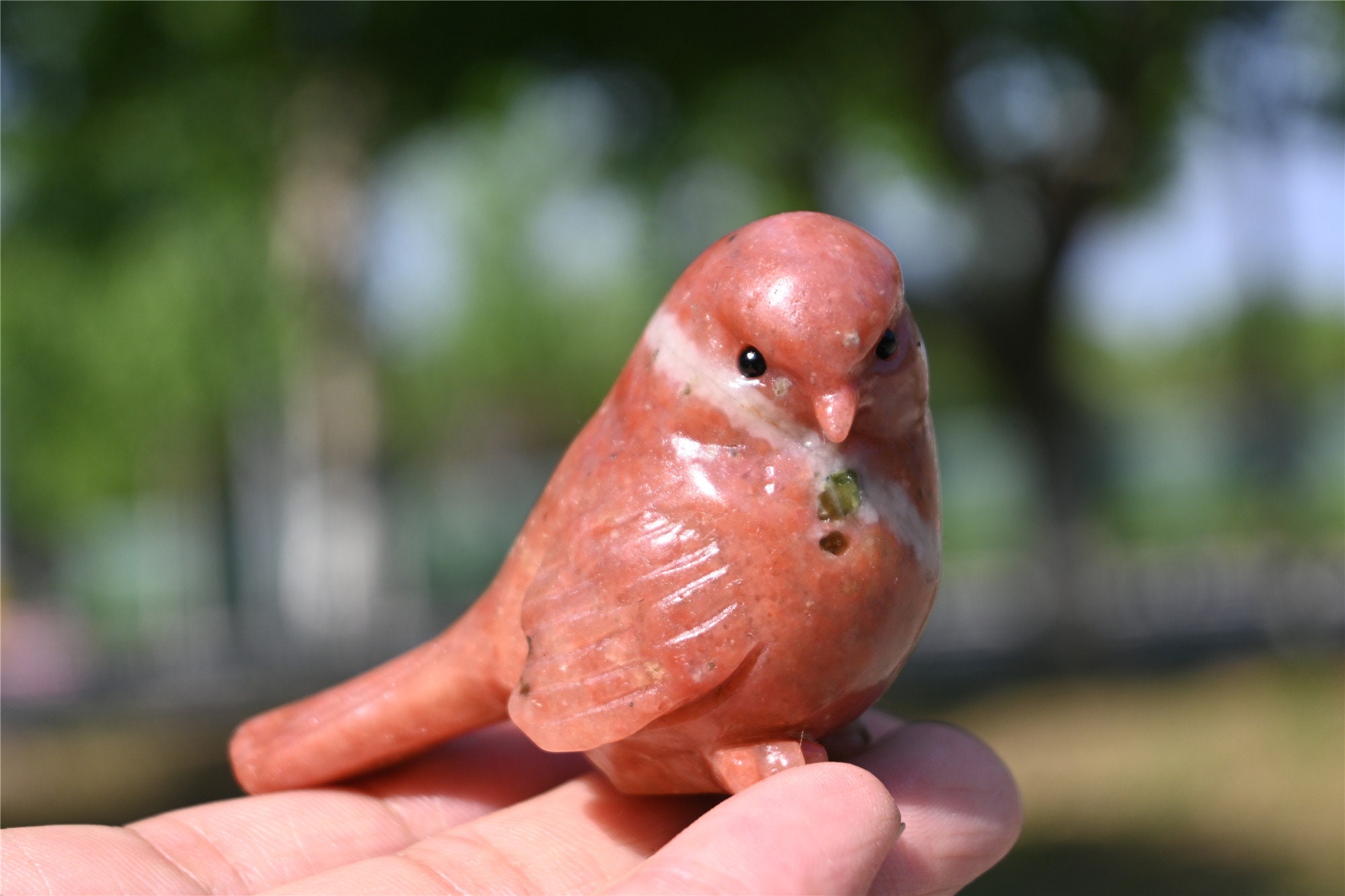 2.6インチ 天然彫刻ゴマ石鳥、クリスタルバード、翡翠鳥、翡翠彫刻鳥