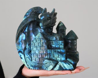 2.7kg Natural Carved Labradorite  Dragon Castle Skull，Carved Dragon Castle skull，Crystal Dragon Castle ，Quartz crystal，healing stone ZW-37