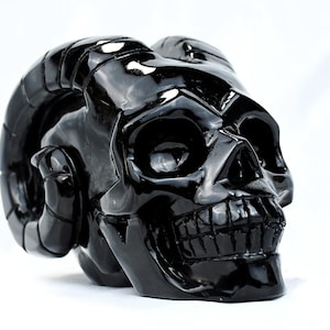 2.61LB Natural Carved Obsidian skull，Sheep skull，crystal skull, quartz crystal，crystal carved，crystal skull，Reiki healing XK4791