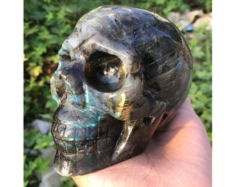 4inch Hand Carved labradorite skull，Carved labradorite skull，Labradorite carved，Natural Quartz，Crystal skull，Quartz crystal，healing stone