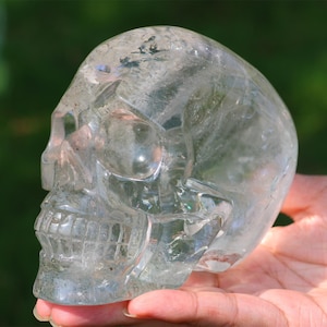 1.39kg Natural Clear quartz skull，Quartz skull，Crystal Carved skull，Skull ornament，Crystal gift，Crystal healing WK754
