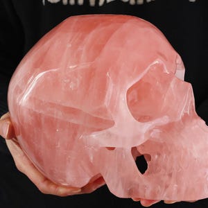 9.46kg Natural Carved Rose quartz Skull，Quartz crystal，Crystal skull ，Home decor，Crystal gift，Carved skull，Crystal healing ZW-108