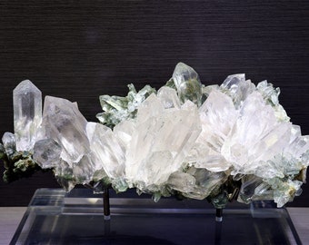 26LB Natural Himalaya Clear quartz Cluster Crystal，Graden quartz，Quartz Point VUG，Mineral Specimen ，Quartz Crystal，Crystal Healing XM1