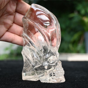 0.45KG Carved Clear quartz Skull，Quartz crystal，home Decor，Crystal decoration，Crystal Gift，rystal skull，healing stone SL-302