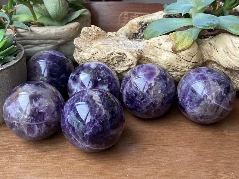 40mm Natural Dream amethyst SphereCrystal sphereQuartz Crystal BallLabradorite ball by handCrystal Healing Divination ball GiftBase image 1