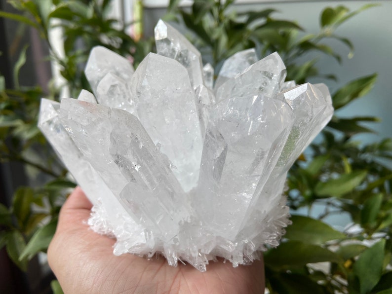 Crystal cluster300-500G Clear quartz Cluster CrystalQuartz Point VUGMineral Specimen Healing Degaussing Decor Collection 1.2KG+