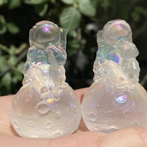 2.2&#39;&#39; Hand carved Electroplate White smelting quartz Spaceman，Crystal skull，Quartz Crystal，Halloween gift，Crystal ornament，Crystal Healing