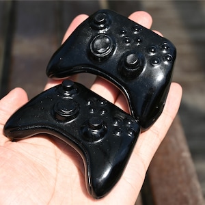 3.1&#39;&#39; Carved Obsidian Gamepad，crystal Gamepad，Crystal Game machine controller，crystal decor，Quartz Crystal，Crystal gift，Crystal Healing