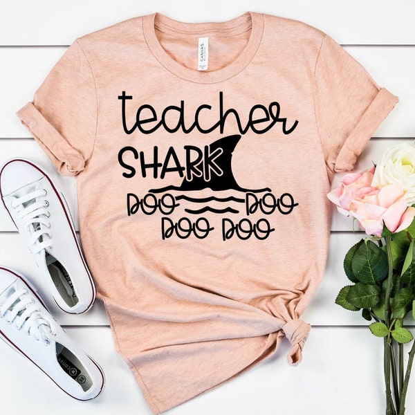 Teacher Shark Doo Doo Doo Doo //  Kindergarten Teacher Tee // Teacher Shirt // Field Trip Shirts for Teachers