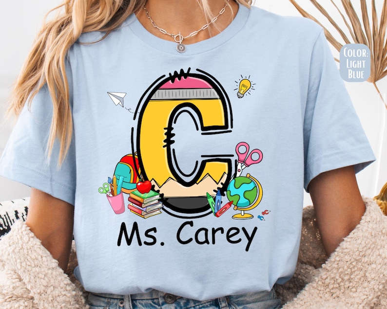 Custom Teacher Name Shirt: Alphabet Pencil Tee immagine 3