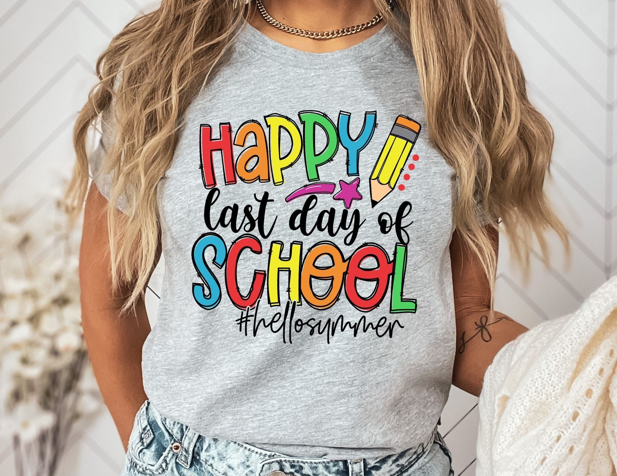 Happy Last Day of School Shirt End of School Year Teacher Tee Teacher Shirt Last Day of School Shirt Etsy