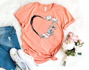 Love Reading T-Shirt, Book Heart, Teacher Gift
