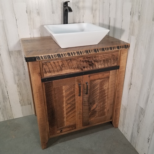 Lynda Mellows S Favorite Items Lynda Mellows S Favorite Items, Don Pio Rustic Reclaimed Wood Bathroom Vanity Unit
