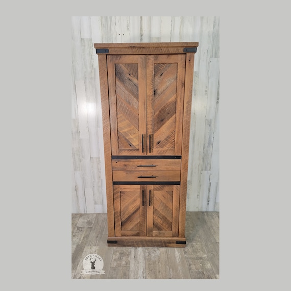 Barnwood armoire 2024