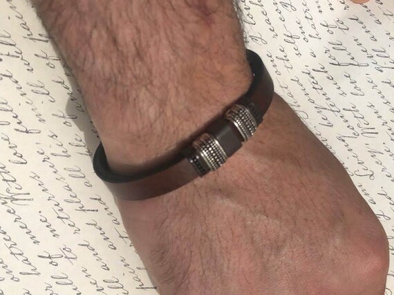 Mens leather bands new arrivals