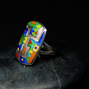 Geometric dance - Colorful Silver Ring with Cloisonné Enamel