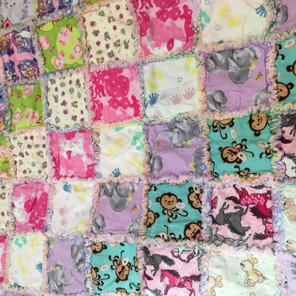 Girl's Rag Quilt (Disney Princess', Monkeys, Elephant's, Pink Camo)