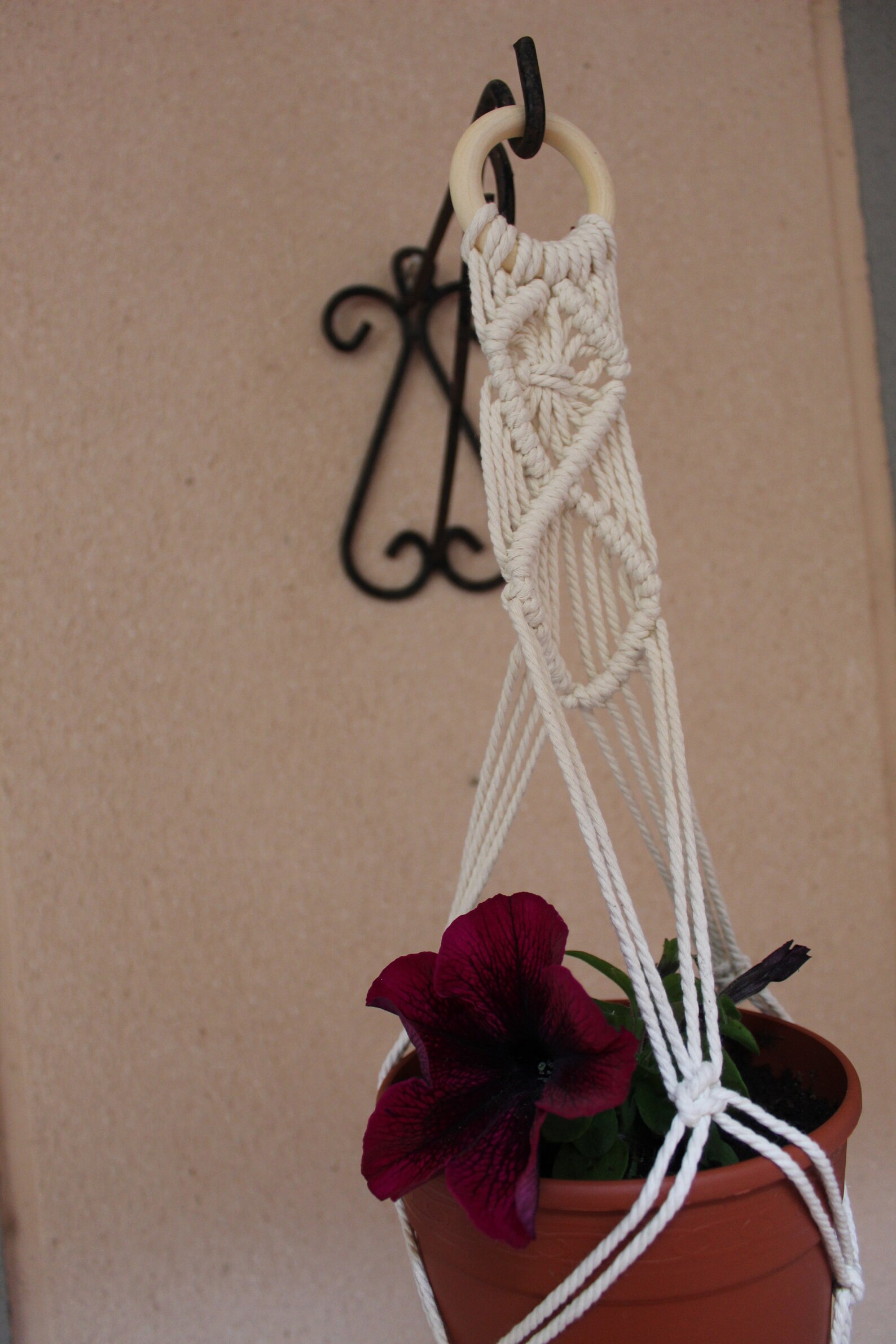 Macramé pot Pot holder Pot holder Plant macramé Etsy