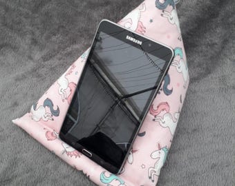 handmade kindle/tablet cushion