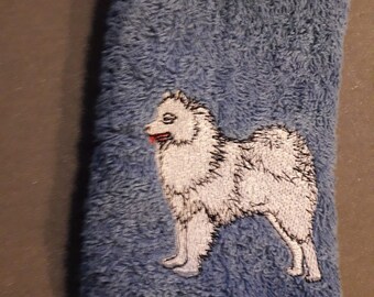Embroidered face flannel