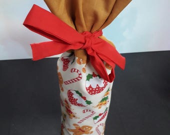 Fabric Bottle Bag, bottle wrapping, reusable bottle bag.  Fabric gift wrapping.  Christmas wrapping, make that bottle extra special