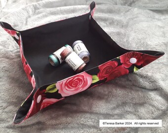Handmade fabric poppered serving dish/bowl