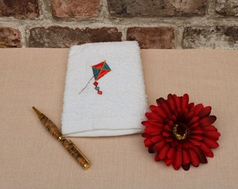 Embroidered face flannel