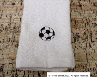 Embroidered hand and bath towels