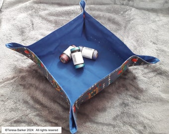 Handmade fabric poppered serving dish