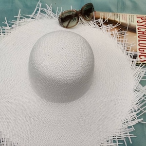 WHITE SUN hat Long fringed Wide brimmed straw hat  FRINGE Raffia hat for Beach Holiday Summer parties Elegant wide brim straw hat