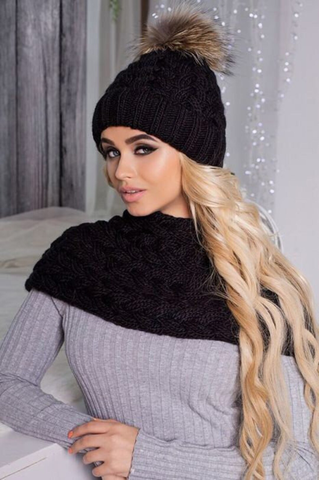 Elegant BLACK Knit Set Hat and Collar Scarf Warm Black Wool Beanie and ...