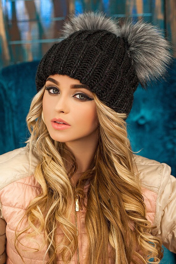 White Pom Poms Hat Women Knit Beanie 