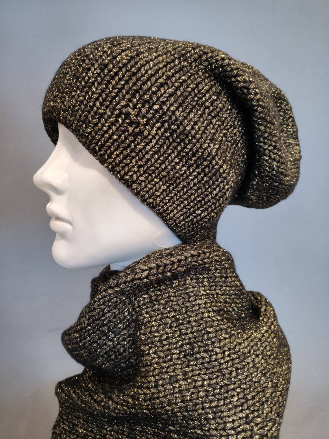 Gorgeous BLACK + GOLD Set Beanie and Scarf INFINITY Warm  display picture 3