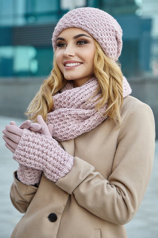 Christmas Gift Knit Set LIGHT GRAY With Glitter Beanie Scarf Etsy Canada