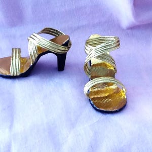 Vintage 20" Cissy Revlon Sue Basic GOLD Summer DOLL SHOES / Heels