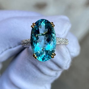 14K Gold Aquamarine Engagement Ring: Vintage Moissanite Pavé