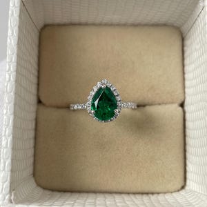 Anillo de esmeralda, regalo para mujer, anillo con halo, anillo de corte pera, piedra de nacimiento de mayo, anillo de compromiso y declaración, anillo de plata esterlina, anillo de novia
