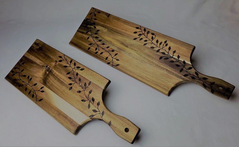 Acacia Hardwood Cutting Board