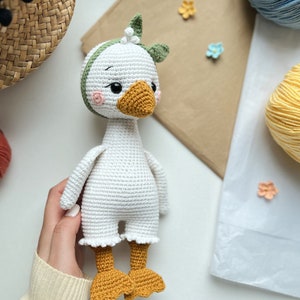 PDF Bella The Goose/Crochet Pattern In English/PRODUKT CYFROWY zdjęcie 5