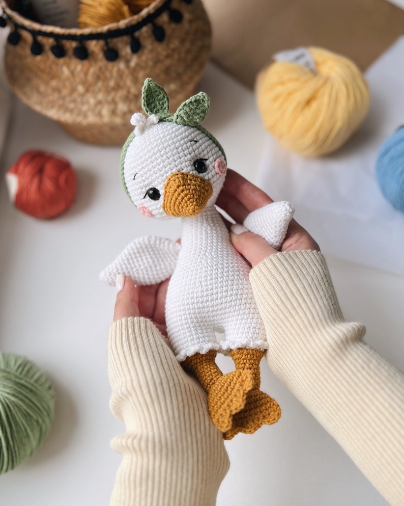 PDF Bella The Goose/Crochet Pattern In English/PRODUKT CYFROWY 画像 2