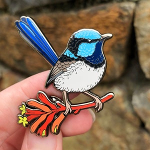 Superb Fairywren Hard Enamel Pin | Lapel Pin | Bird Pin  | Wren Pin | Passerine Pin | Australian wild birds