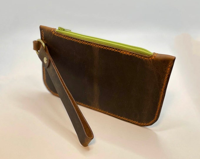Small Leather Wristlet